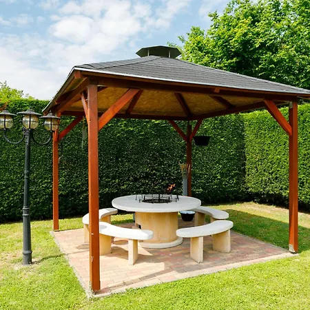 Narcisse By Interhome Ferienhaus Balatonszarszo