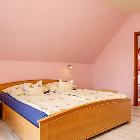 Narcisse By Interhome