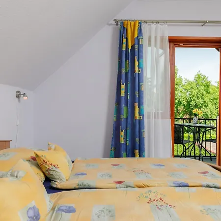 Casa de Férias Narcisse By Interhome Balatonszarszo