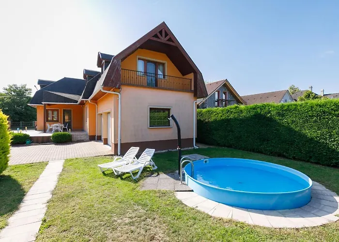 Vakantiehuis Narcisse By Interhome Balatonszarszo