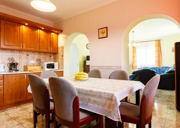 Narcisse By Interhome Vakantiehuis